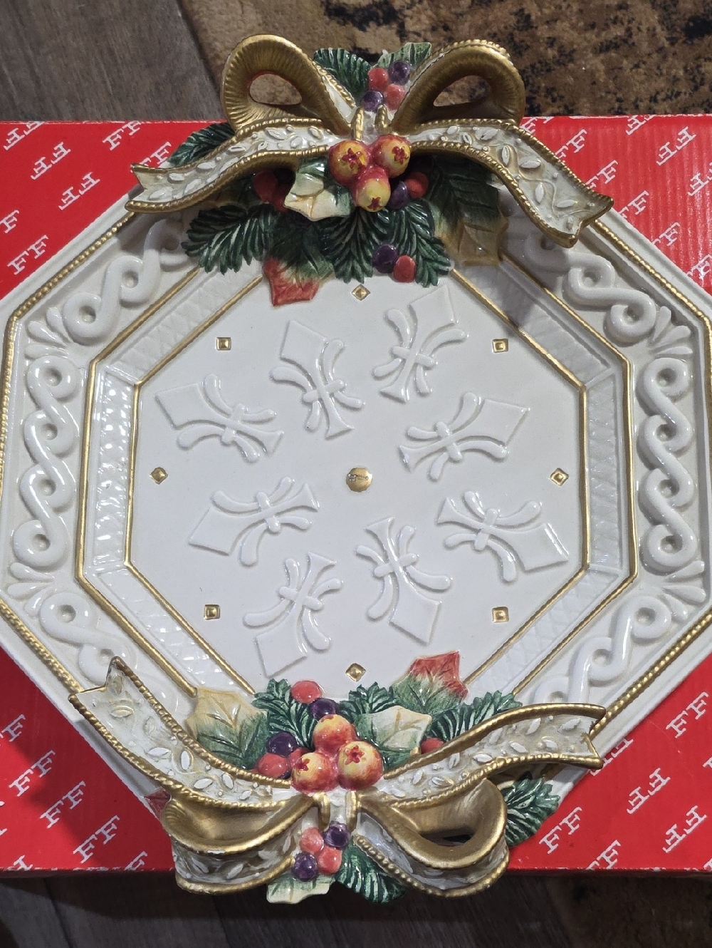 Fitz and Floyd White, Gold and Green Holiday Octagonal Serving Platter No Chips!